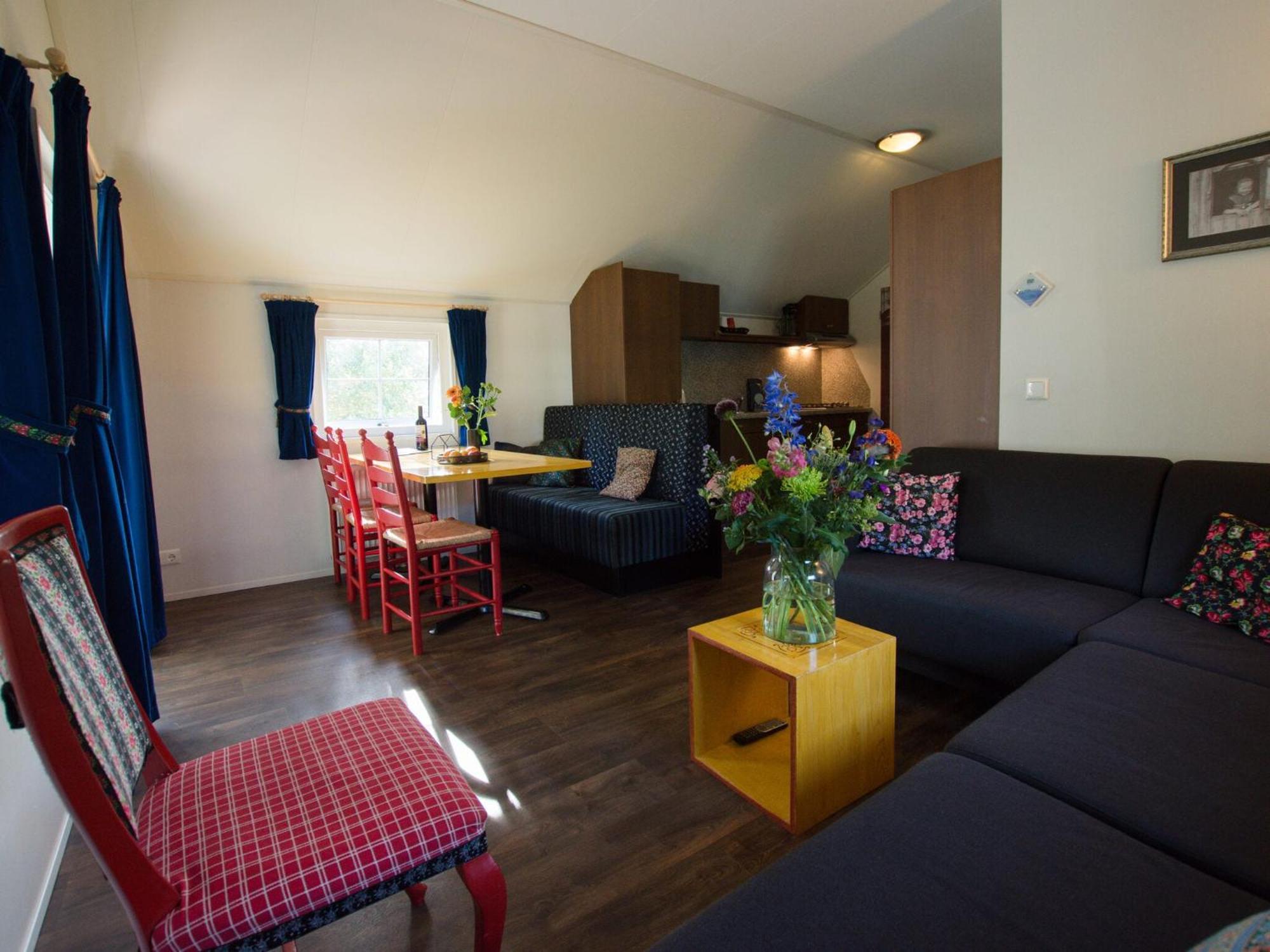 Chalet With Dishwasher, In Natural Environment IJhorst ภายนอก รูปภาพ